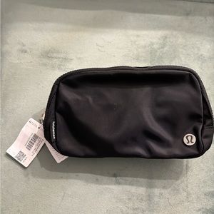 Lulu lemon Fanny pack - would prefer in a bundle.